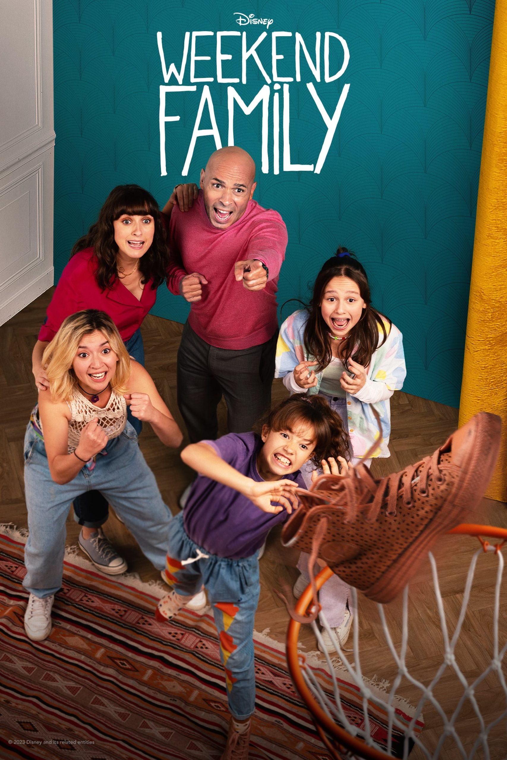 مسلسل Week-end Family مترجم